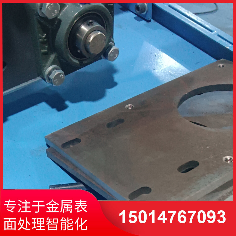 自(zi)動側麵砂光(guang)機(ji)供(gong)應(ying)