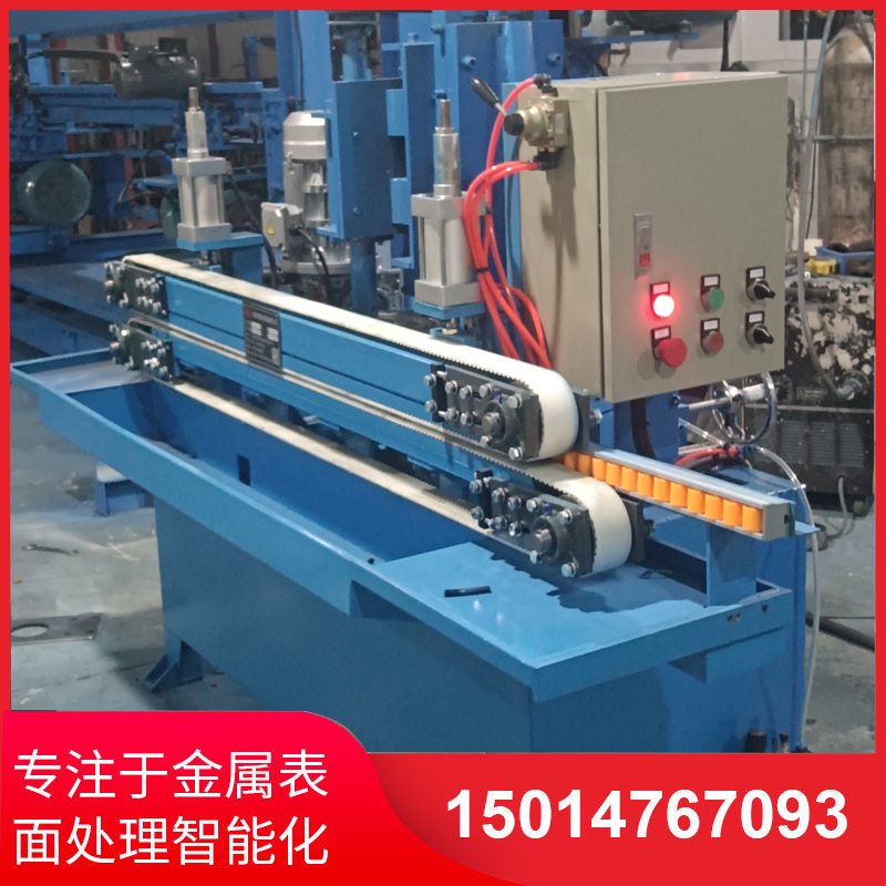 自(zi)動側(ce)麵(mian)砂光機(ji)供應